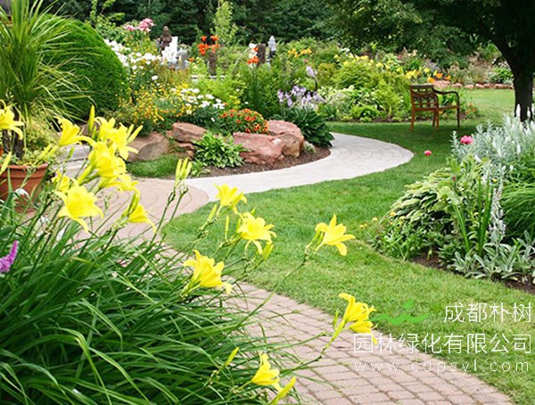 不知道自家庭院如何设计？不妨看看这些 