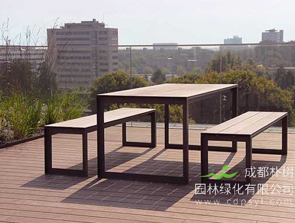 屋顶花园绿化这样保养，倍有面儿！